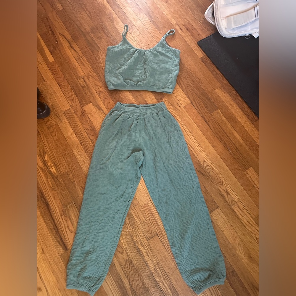 Bobi set. Only worn a handful of times